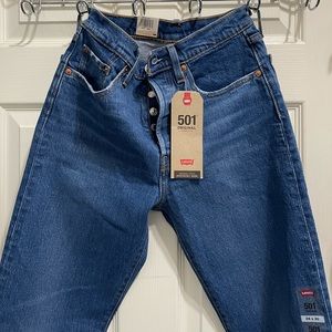 Levi woman’s button fly jeans 501 26 x 30 *Brand new